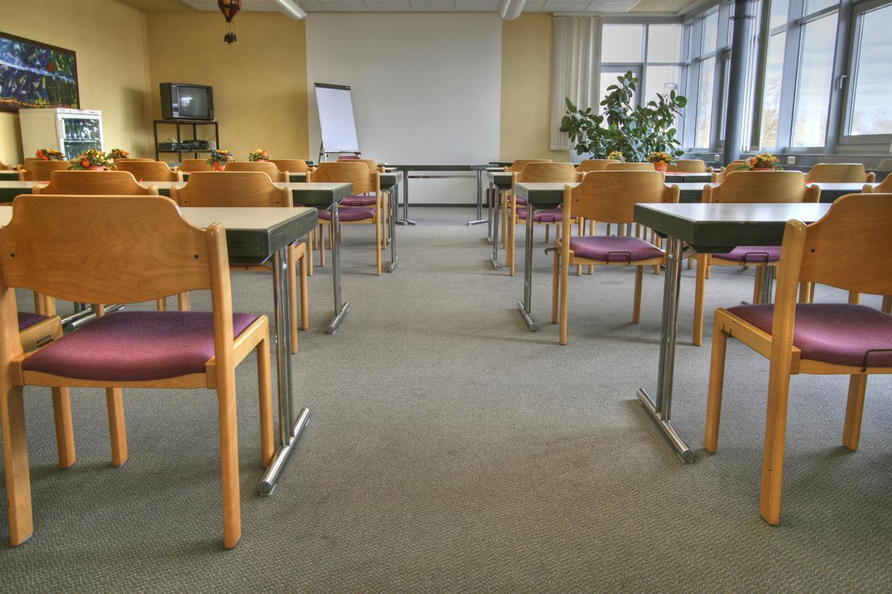 Sport Und Tagungshotel Kenzingen Dış mekan fotoğraf