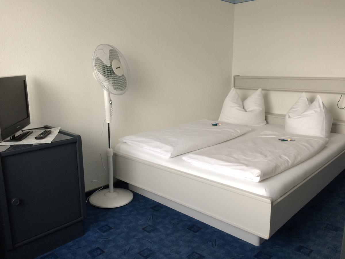 Sport Und Tagungshotel Kenzingen Dış mekan fotoğraf